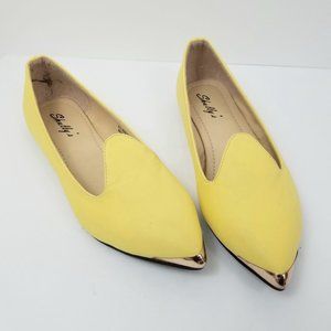 SHULLY'S Buttercup Yellow Point Flats w/ Gold Tips